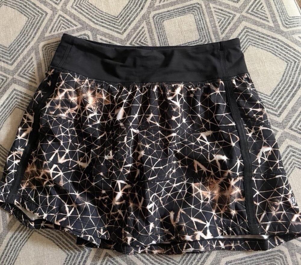 Lululemon Pace Rival Skirt II Sugar Crush Black Pattern Sz 4 Skort Tennis Run